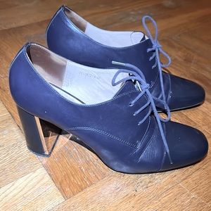 Carlo Pazolini lace up shoes.